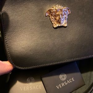 VERSACE PURSE (100% AUTHENTIC)!!!!